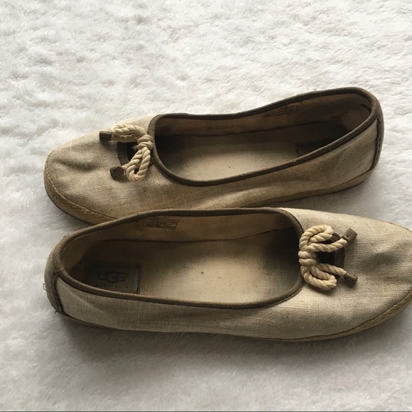 UGG Shoes | Ugg Flats Shoes Beige Sz 2 | Poshmark